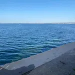 La Perle De Maison Bord De L Etang Animaux Bienvenus Sur Demande Сет
