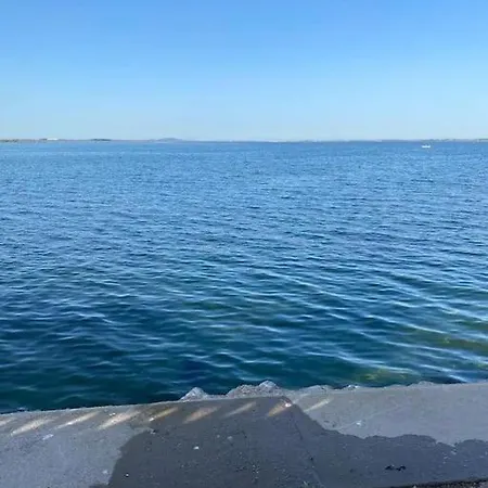 La Perle De Maison Bord De L Etang Animaux Bienvenus Sur Demande Ferienhaus *