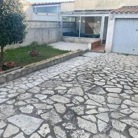 La Perle De Maison Bord De L Etang Animaux Bienvenus Sur Demande Holiday home *