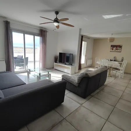 La Perle De Maison Bord De L Etang Animaux Bienvenus Sur Demande Ferienhaus Sète